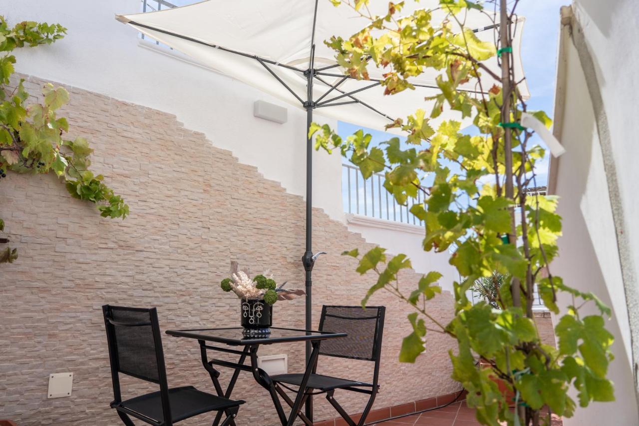 Wineart House, Terracielo Indipendente Nel Centro Di Monopoli Exterior foto